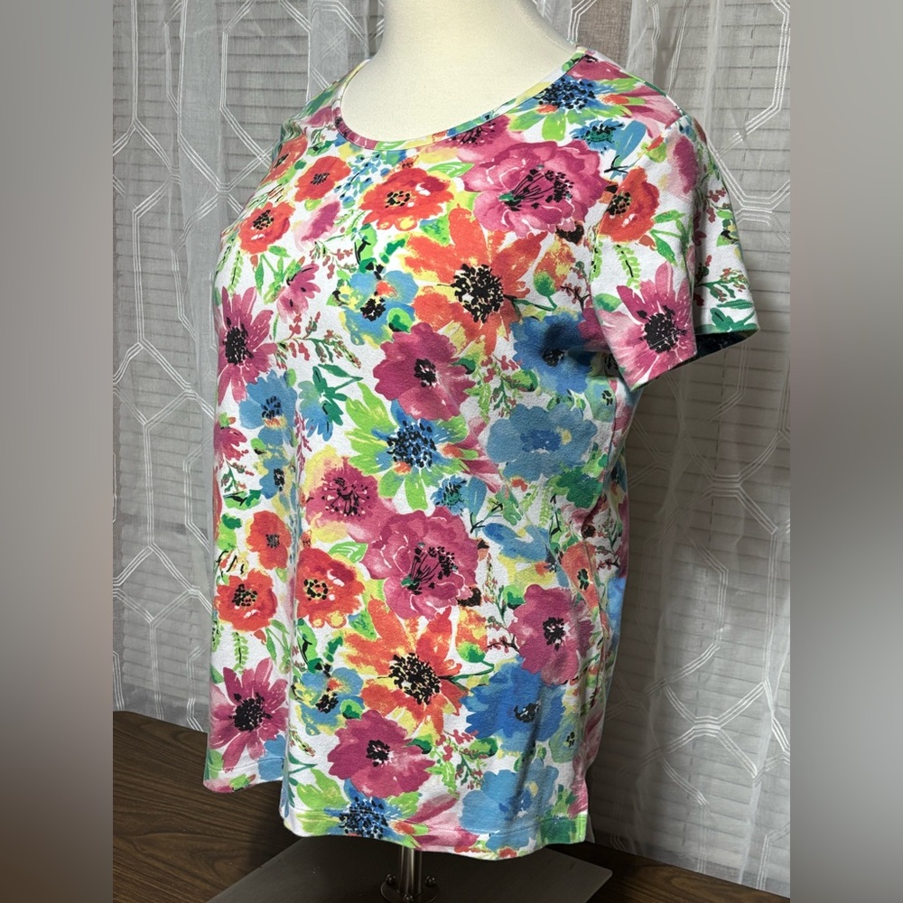Blair 2X Multicolor Floral Short Sleeve Top Round neck 30”L 25” p2p - Picture 4 of 6
